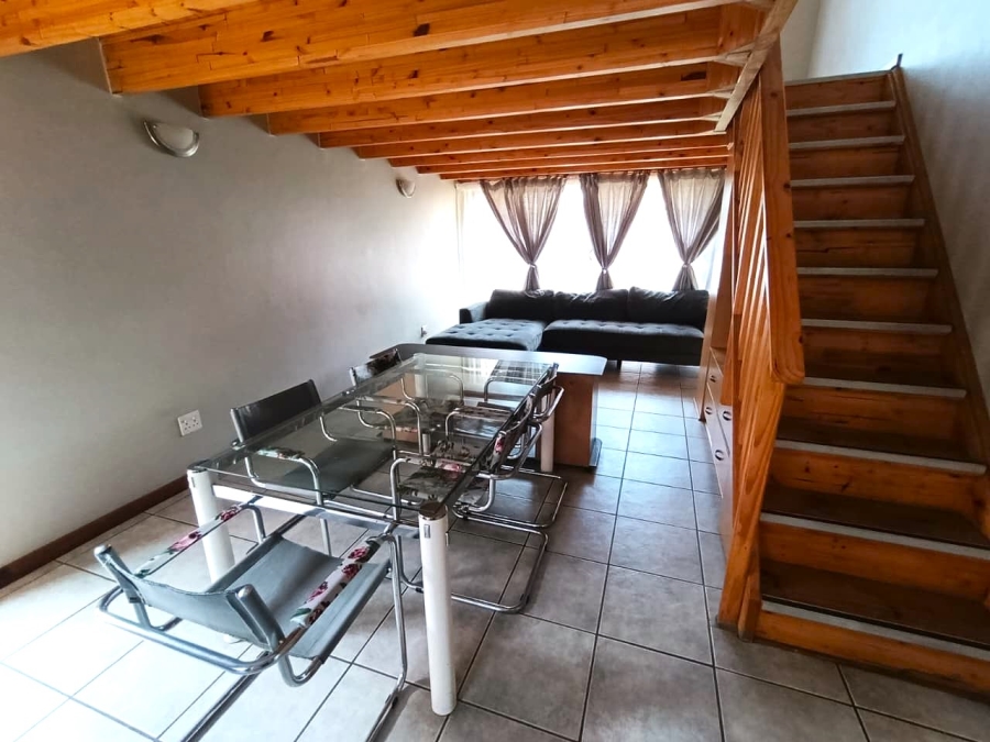 2 Bedroom Property for Sale in Langenhovenpark Free State